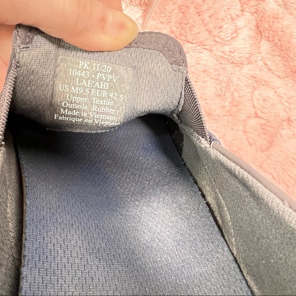 OluKai LAE’ AHI Gray Men Slip on Sneakers Men Size 9.5 Casual Comfy Minimalist - Picture 8 of 9